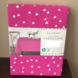 Envogue Tablecloth Valentines Day Hearts Pink White New 60”x84” Cotton